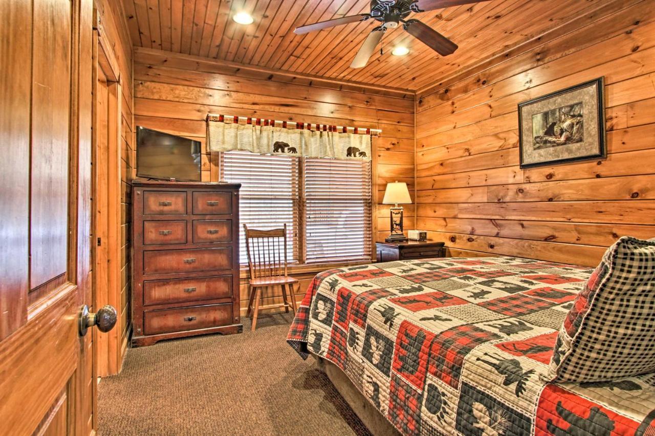 Cabin With Pool Access About 3 Mi To Downtown Gatlinburg Dış mekan fotoğraf