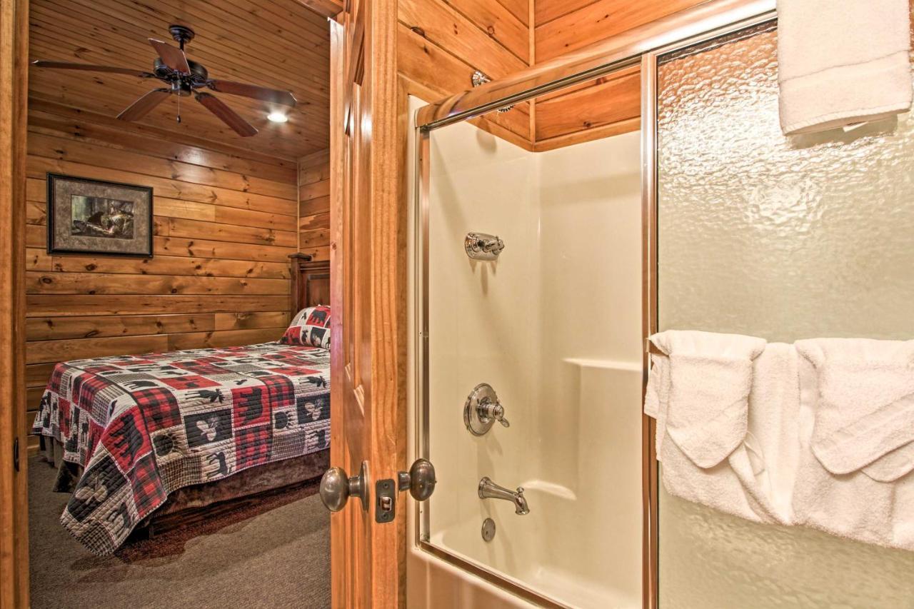 Cabin With Pool Access About 3 Mi To Downtown Gatlinburg Dış mekan fotoğraf