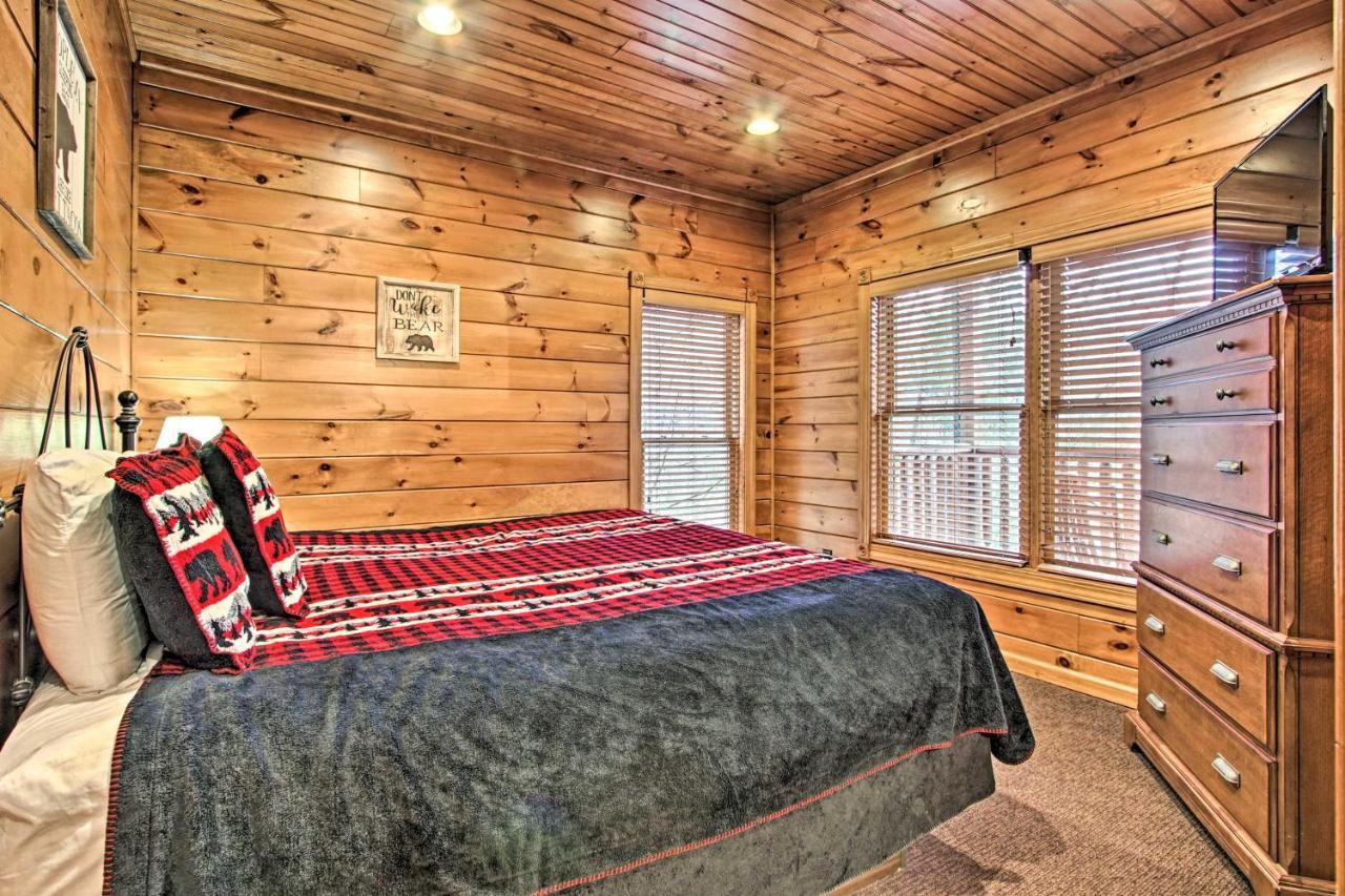 Cabin With Pool Access About 3 Mi To Downtown Gatlinburg Dış mekan fotoğraf
